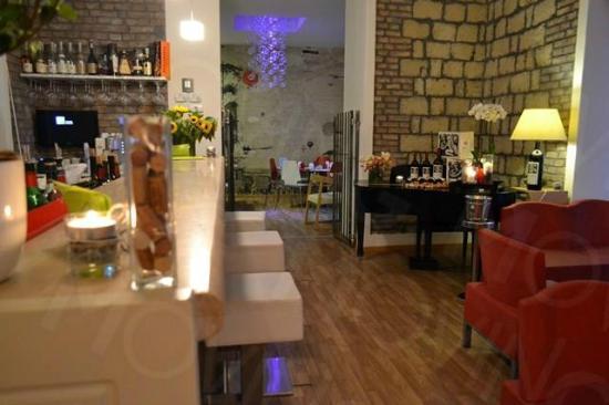 Dejavu Winery & Restaurant